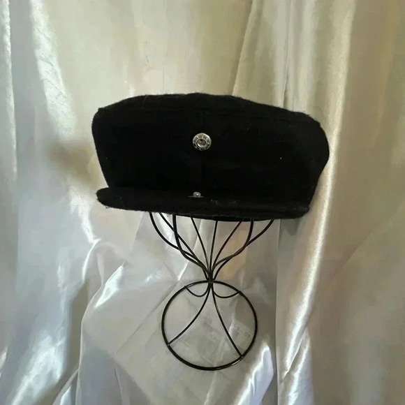 ETHOS  VINTAGE (?) BLACK WOOL BERET CADDY HAT SIZE SMALL UNISEX GOOD CONDITION - Picture 2 of 7